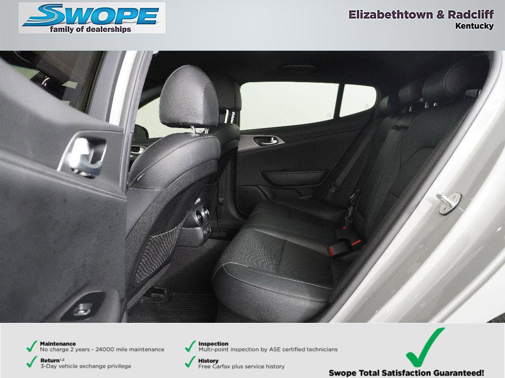 Used 2021 Kia Stinger GT image 12