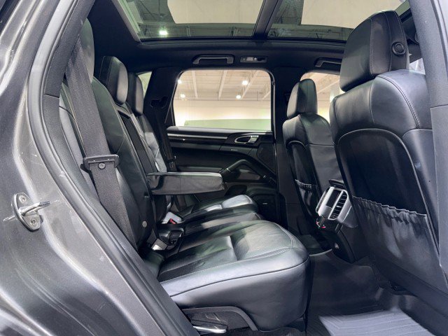 Used 2012 Porsche Cayenne S w/ Premium Pkg Plus image 61