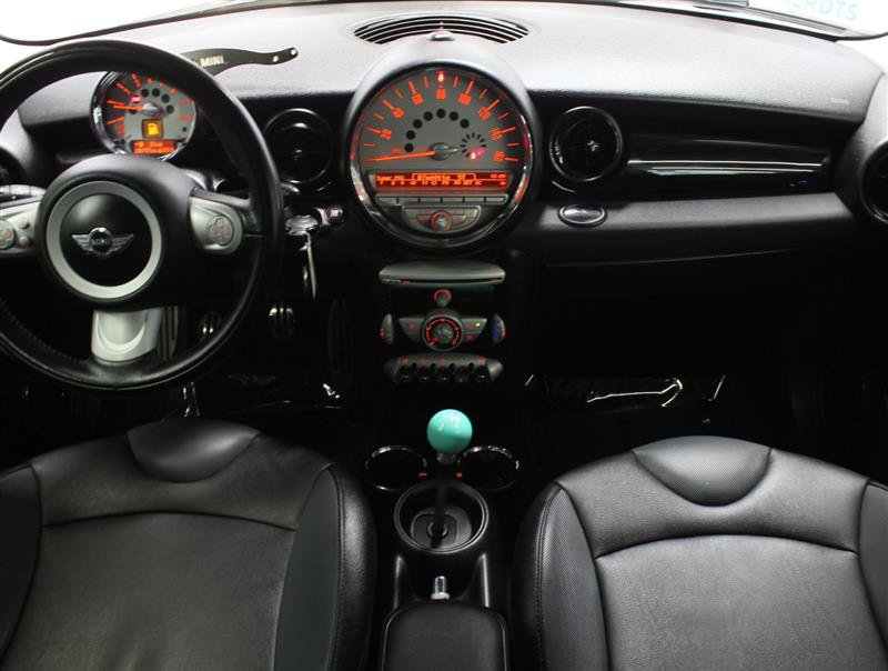 Used 2009 MINI Cooper S FWD image 9