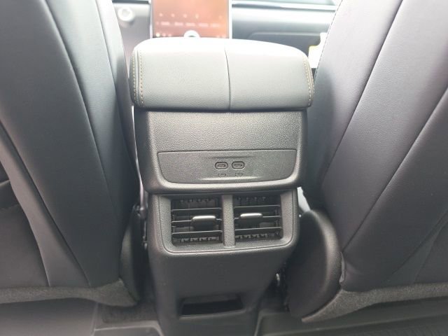 New 2026 GMC Terrain AT4 AWD/4WD image 33