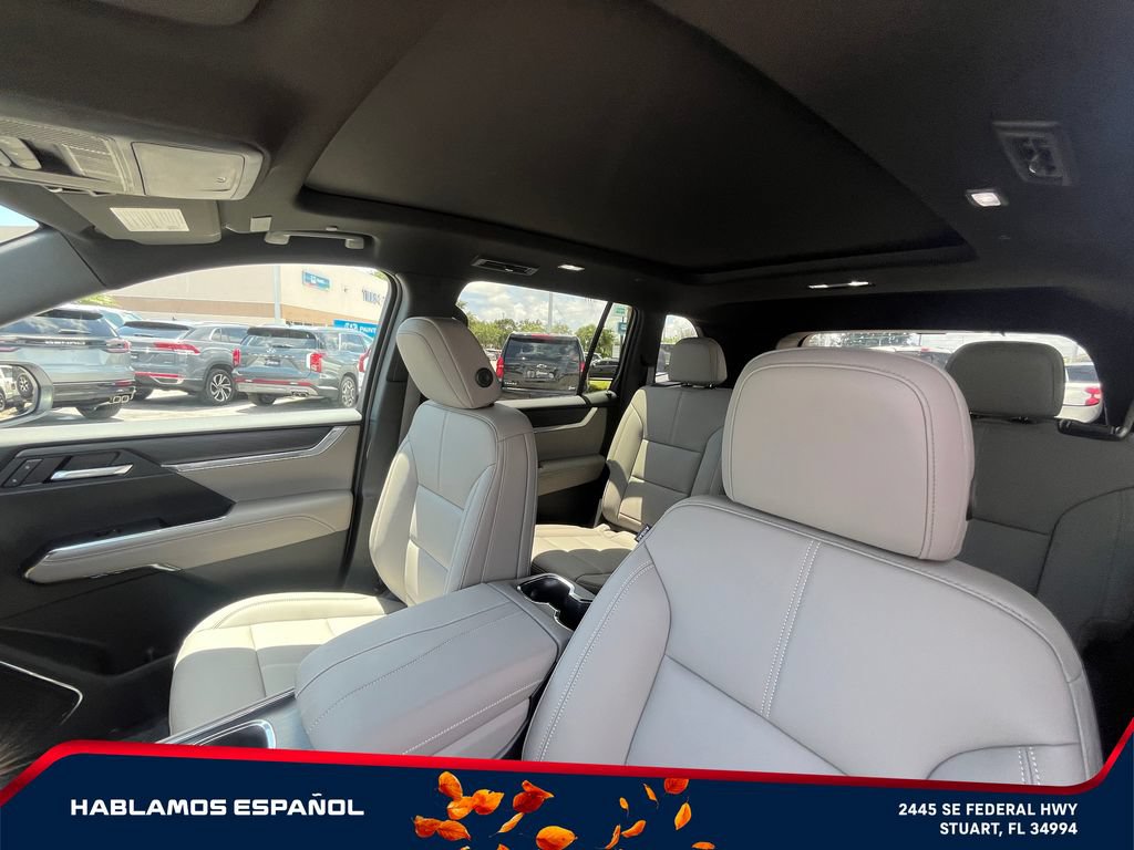 New 2026 GMC Acadia Elevation w/ Black Edition FWD image 13