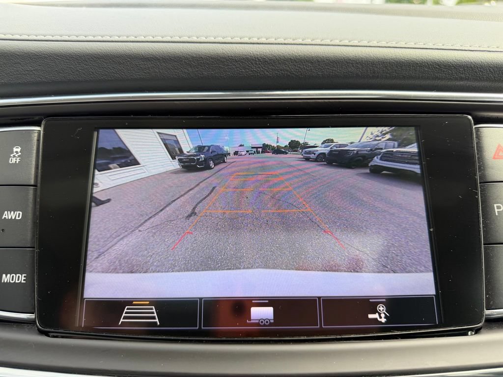 Certified 2021 Buick Enclave Essence w/ Sound and Sites Package AWD/4WD image 29