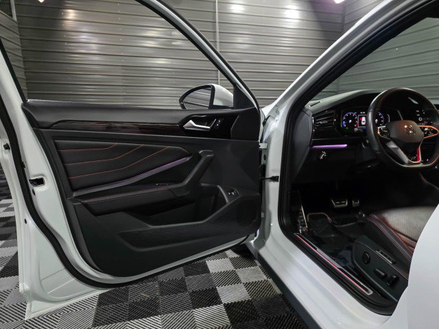 Used 2023 Volkswagen Jetta GLI Autobahn FWD image 31