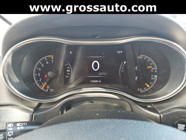 Used 2017 Jeep Grand Cherokee Laredo AWD/4WD image 15