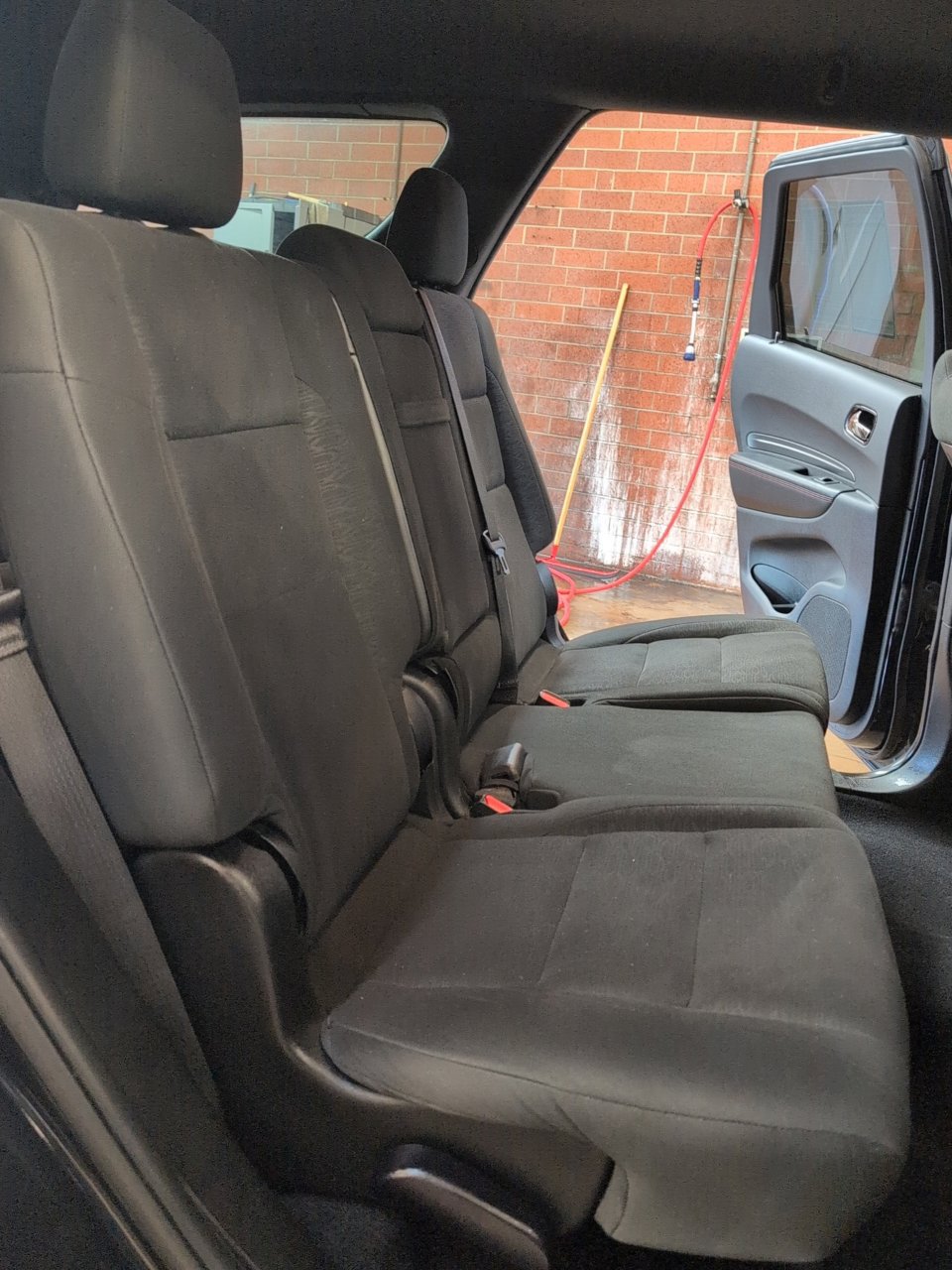 Used 2025 Dodge Durango GT AWD/4WD image 18