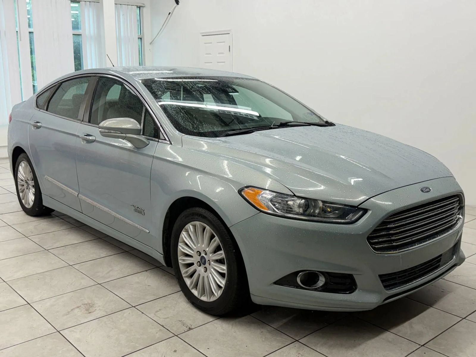 Used 2014 Ford Fusion Energi Titanium w/ Driver Assist Package FWD image 1