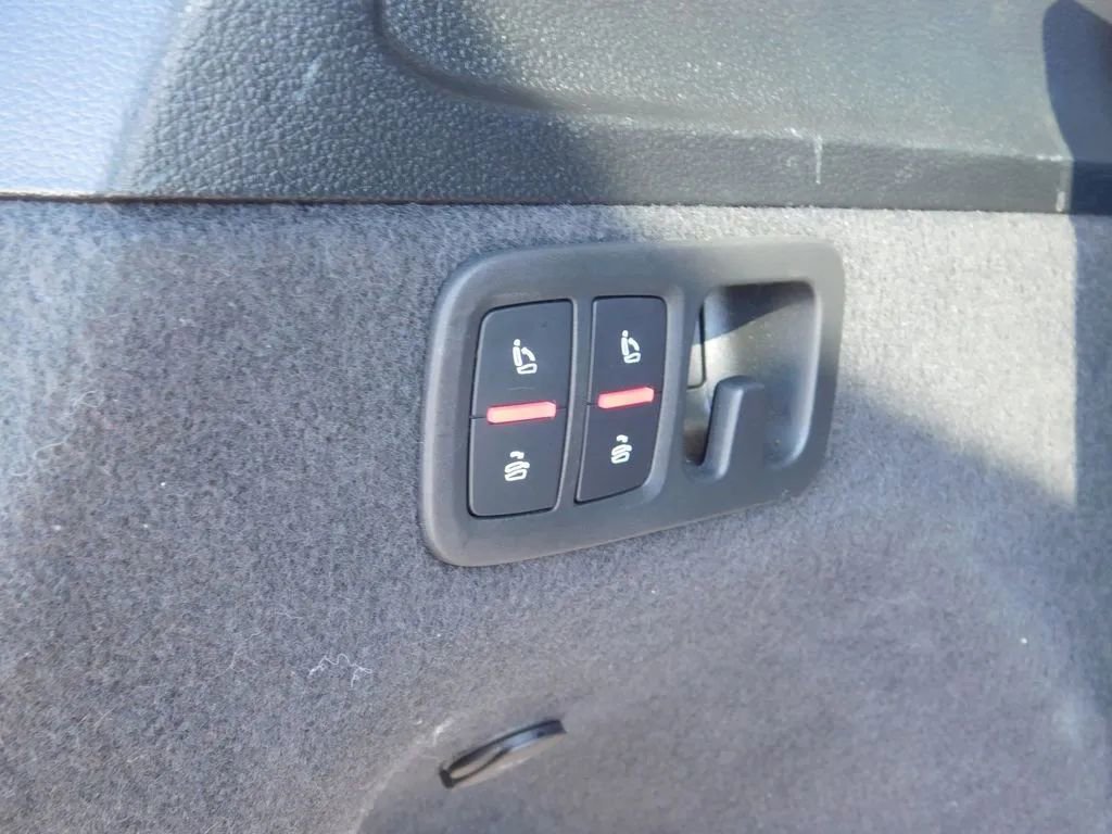 Used 2021 Audi Q7 3.0T Premium Plus w/ Premium Plus Package image 10