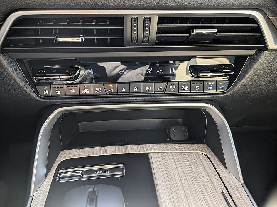 New 2026 MAZDA CX-90 3.3 Turbo w/ Preferred Package AWD/4WD image 22