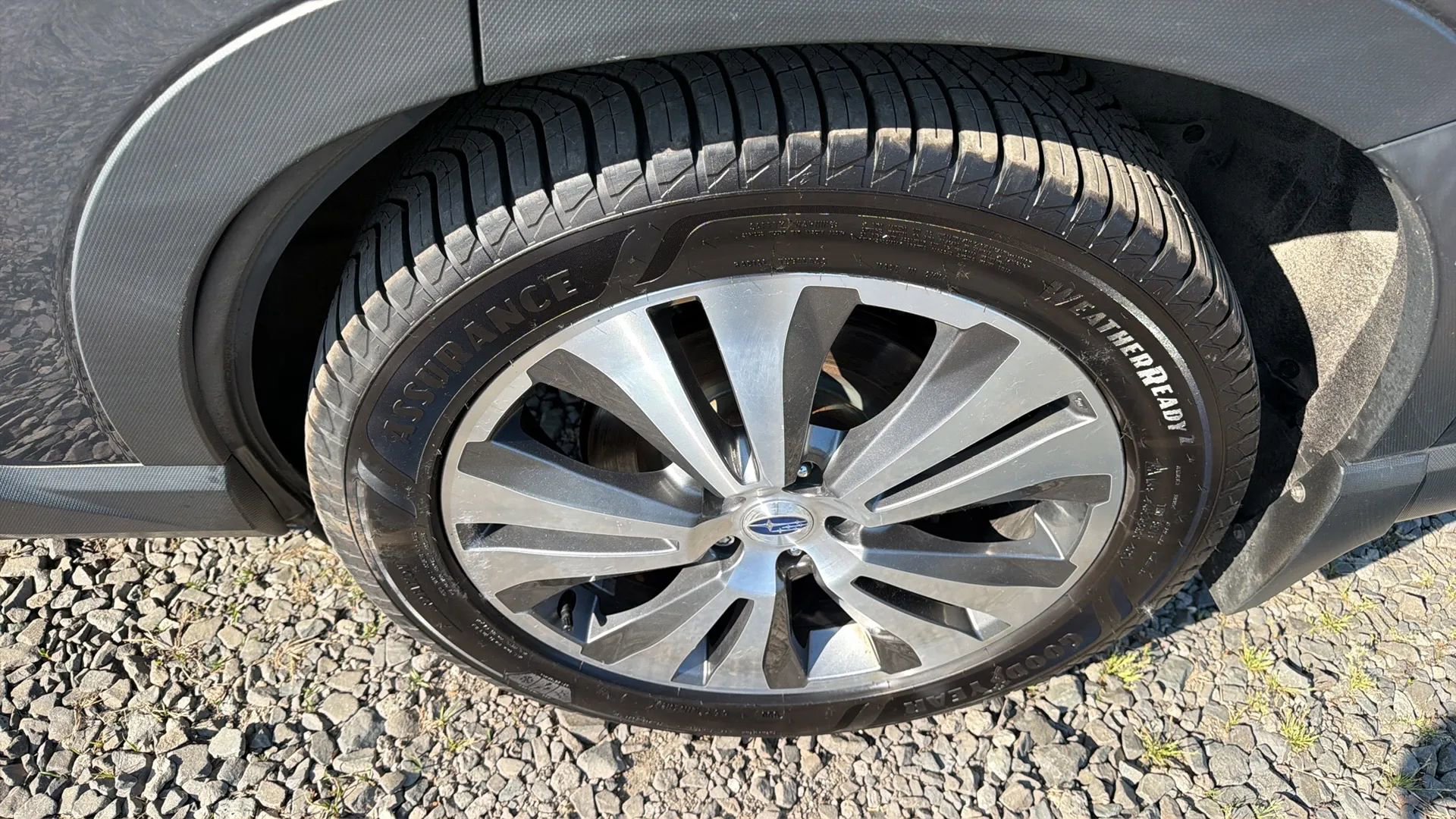 Used 2019 Subaru Ascent Limited AWD/4WD image 9