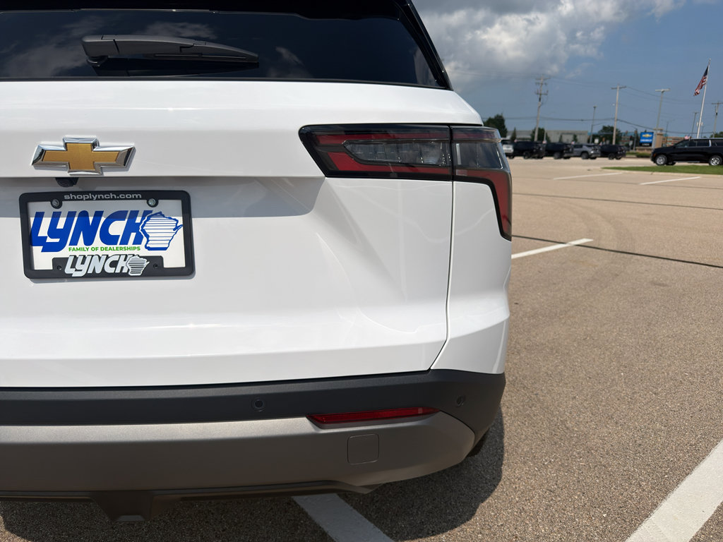 New 2027 Chevrolet Equinox LT FWD image 10