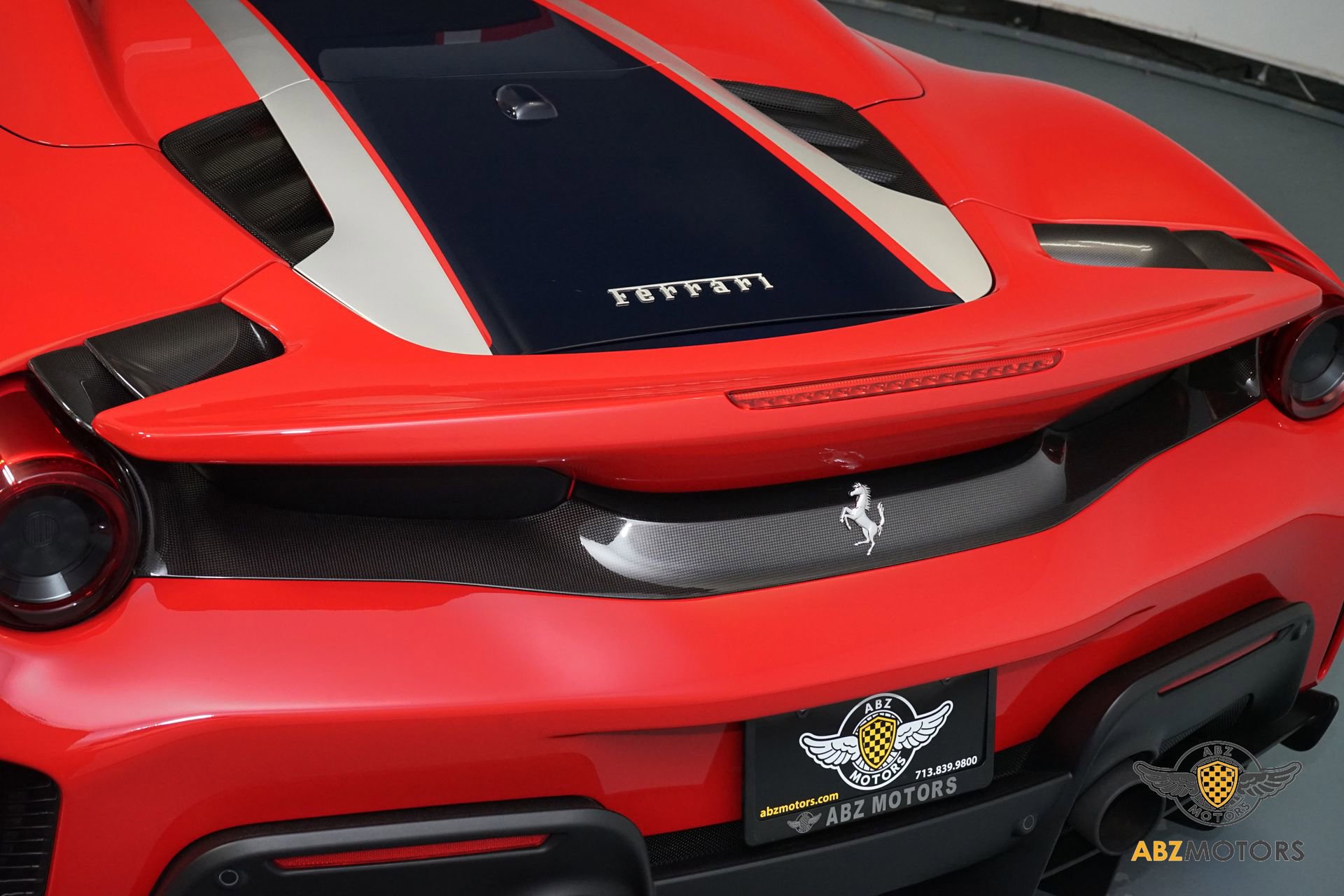 Used 2020 Ferrari 488 Pista Spider image 10