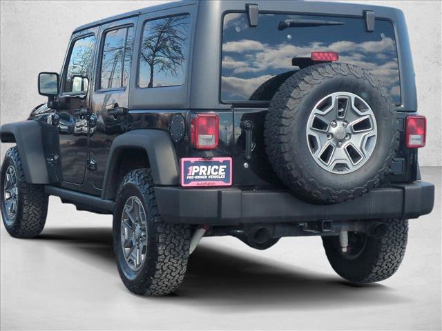 Used 2015 Jeep Wrangler Unlimited Rubicon w/ Connectivity Group AWD/4WD image 8