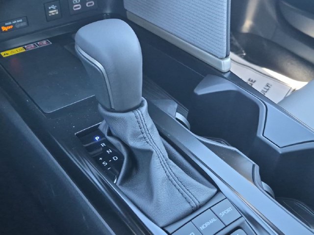 New 2026 Toyota Camry SE FWD image 21