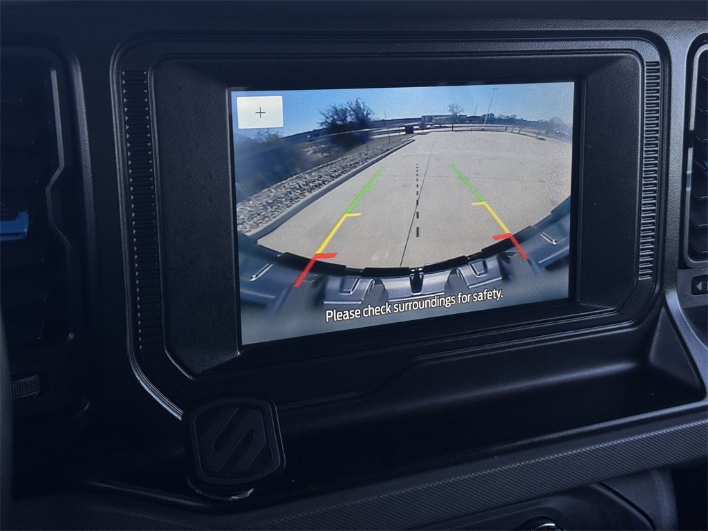 Used 2022 Ford Bronco Black Diamond image 18