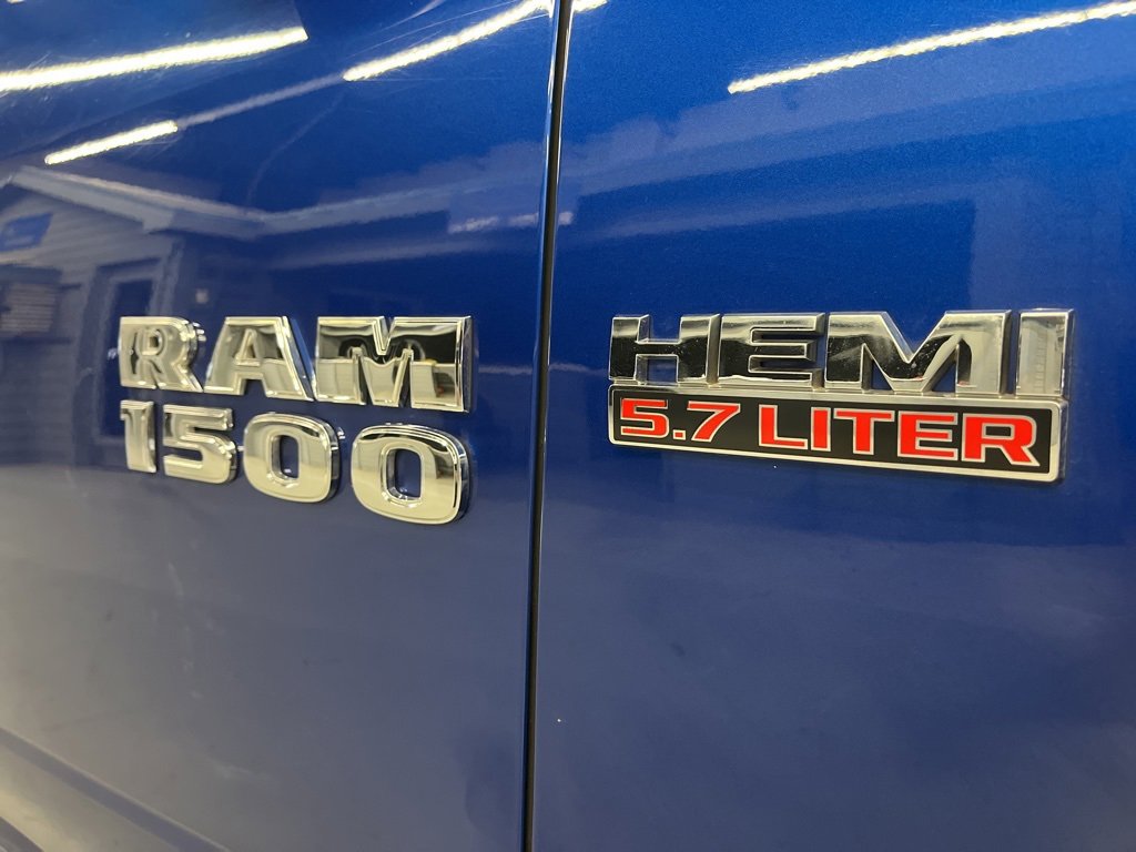 Used 2017 RAM 1500 Express image 30