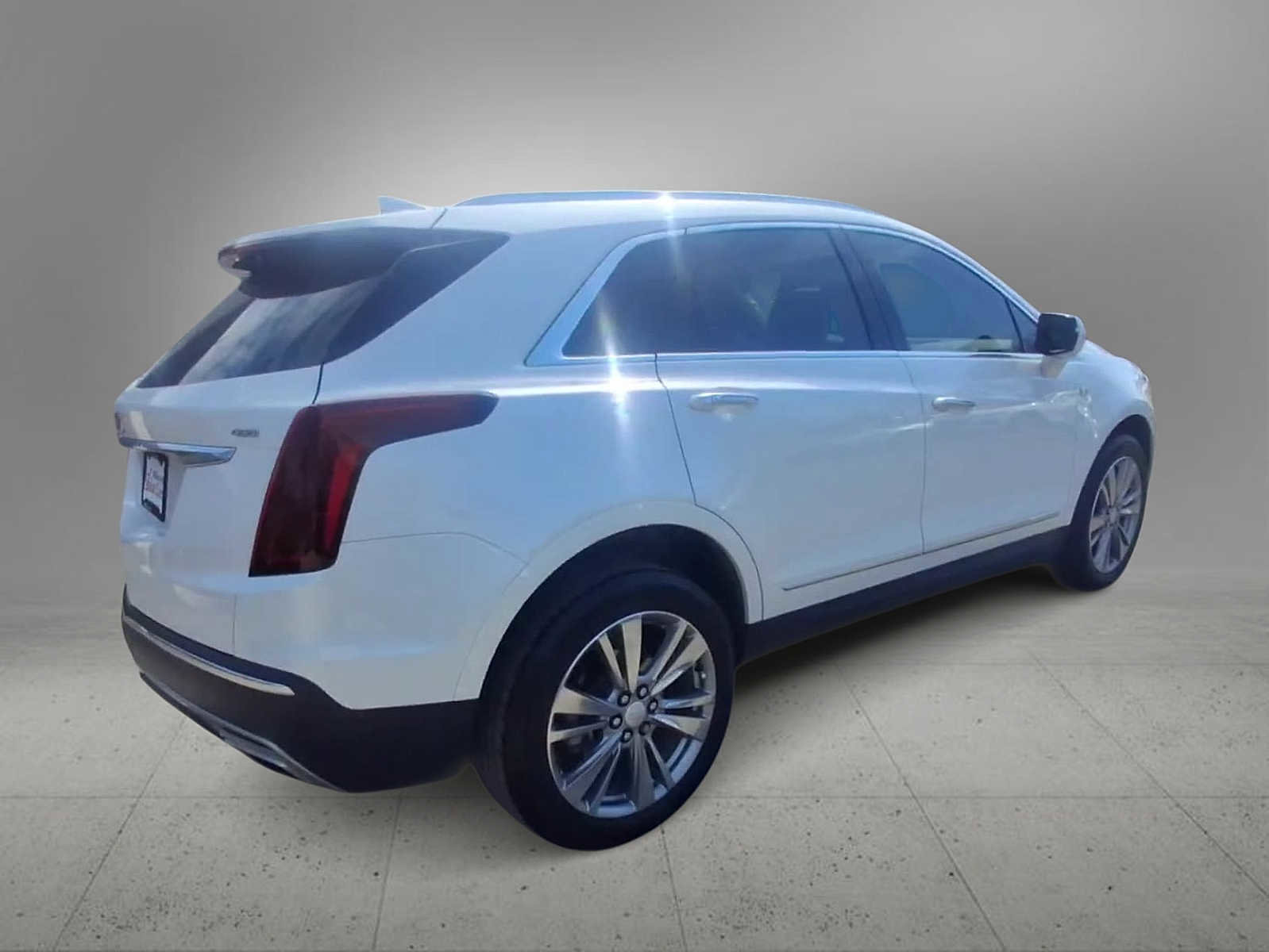 Used 2024 Cadillac XT5 Premium Luxury image 8