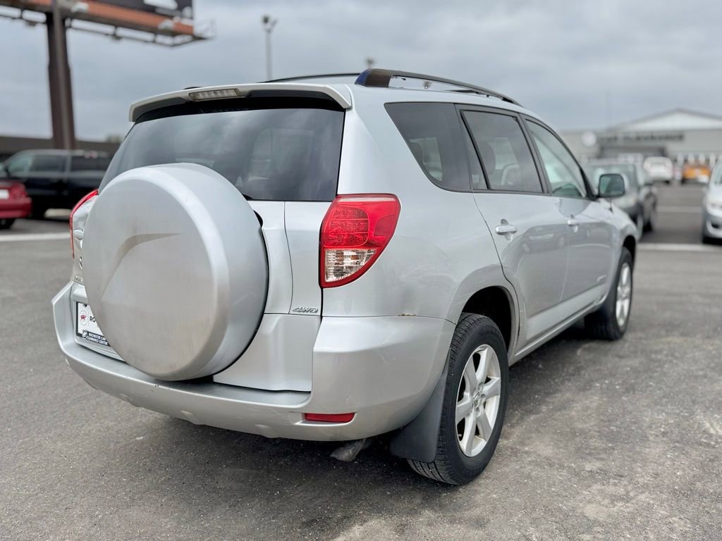 Used 2007 Toyota RAV4 Limited AWD/4WD image 36