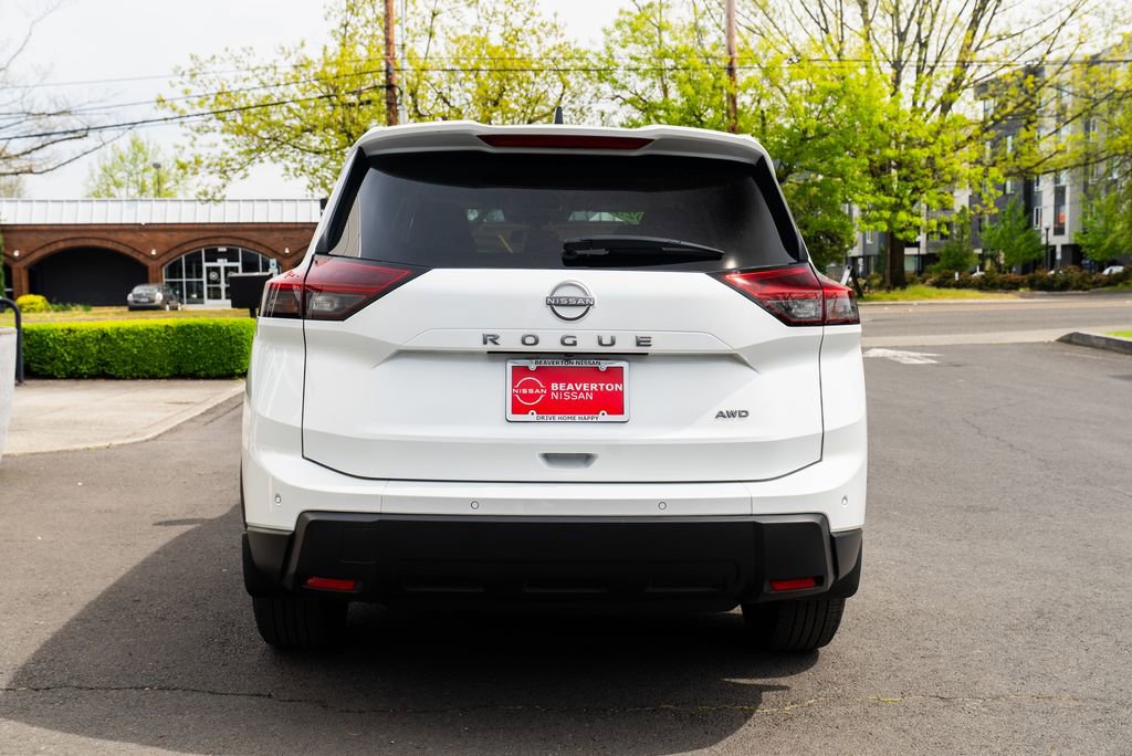 Certified 2025 Nissan Rogue S image 5