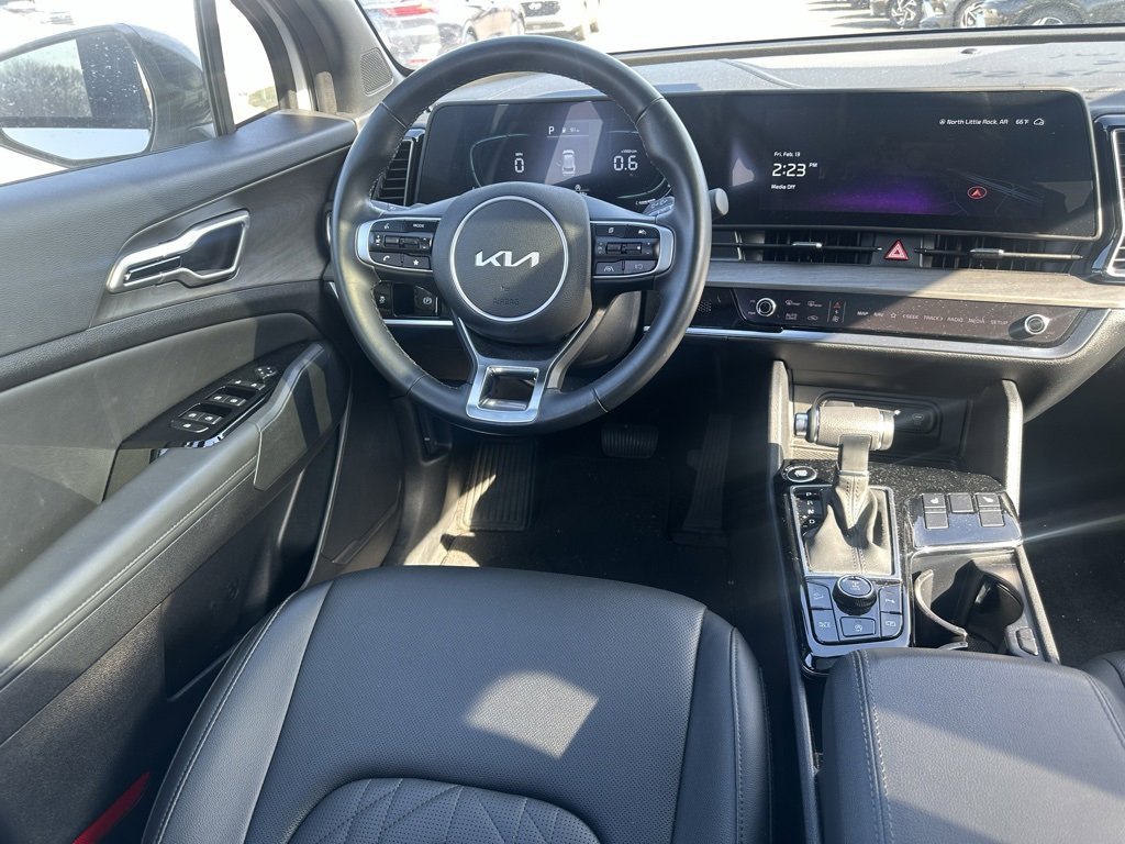 Used 2025 Kia Sportage X-Line w/ Premium Package image 18
