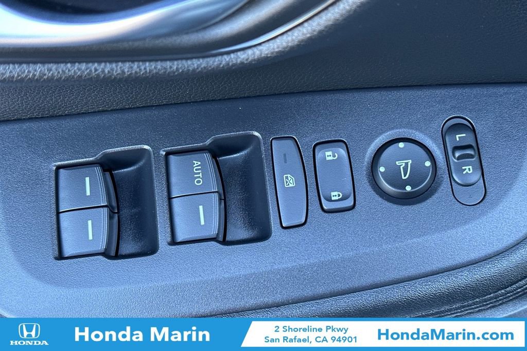 Certified 2025 Honda HR-V LX image 15
