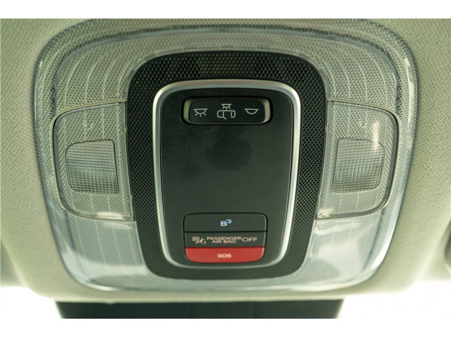 Used 2025 Hyundai Kona SEL FWD image 15