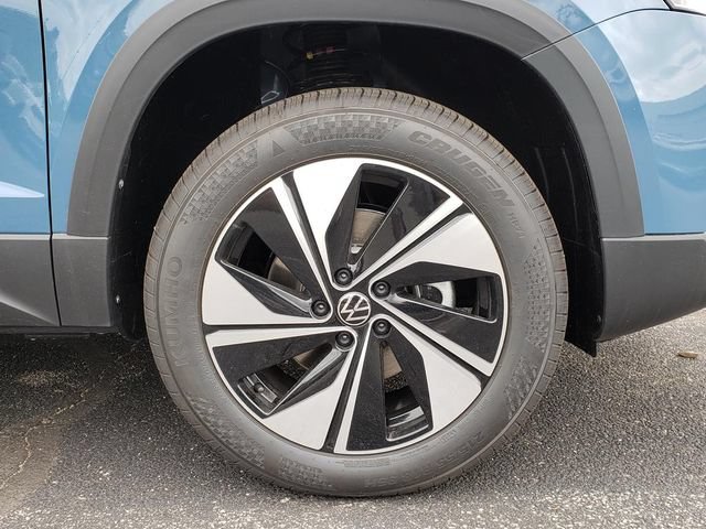 New 2026 Volkswagen Taos SE AWD/4WD image 12