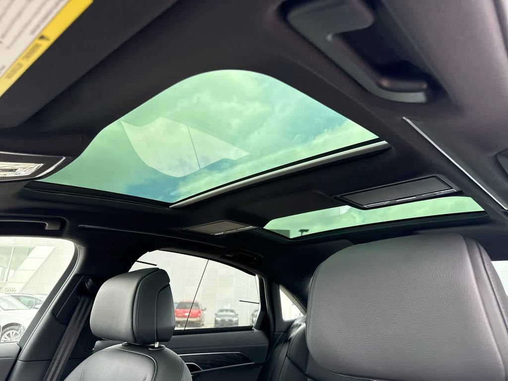 New 2025 Audi A8 L 3.0T AWD/4WD image 30
