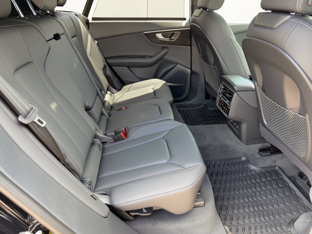 New 2027 Audi Q8 Premium Plus AWD/4WD image 29