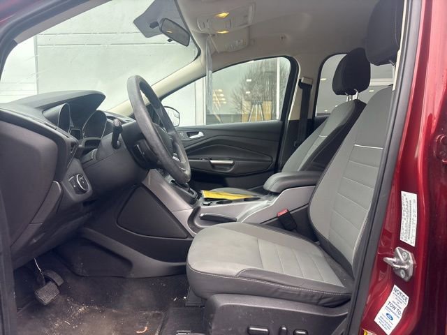 Used 2015 Ford Escape SE image 10