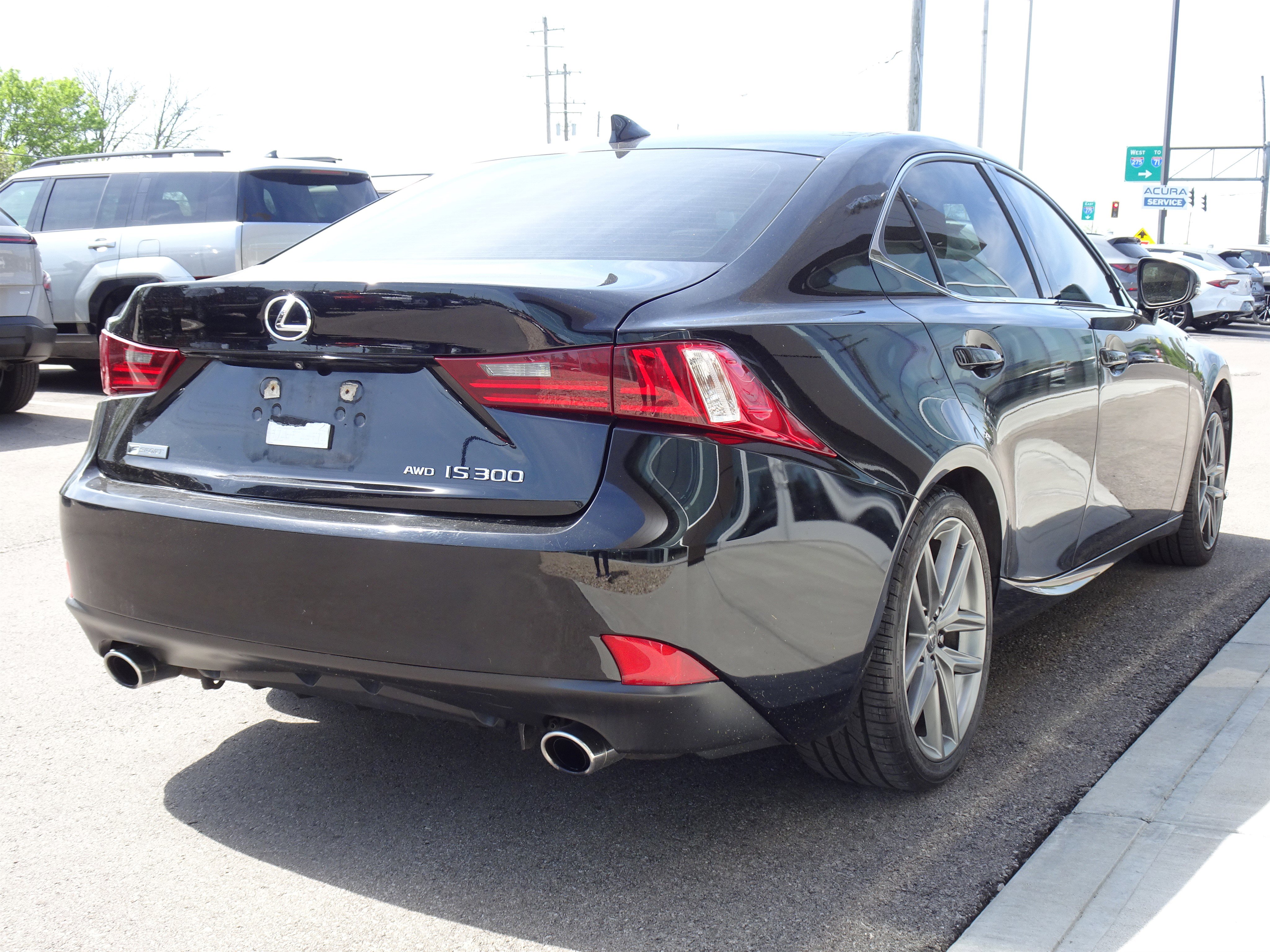 Used 2016 Lexus IS 300 AWD w/ F Sport Package image 5