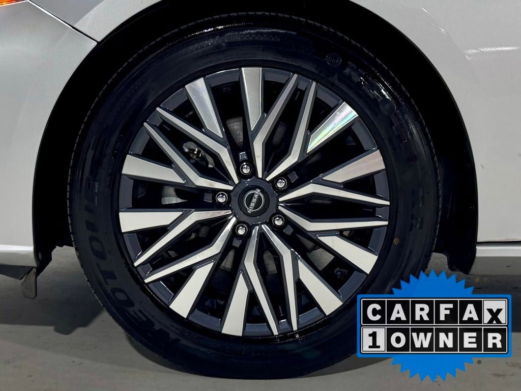 Used 2024 Nissan Altima 2.5 SV image 31