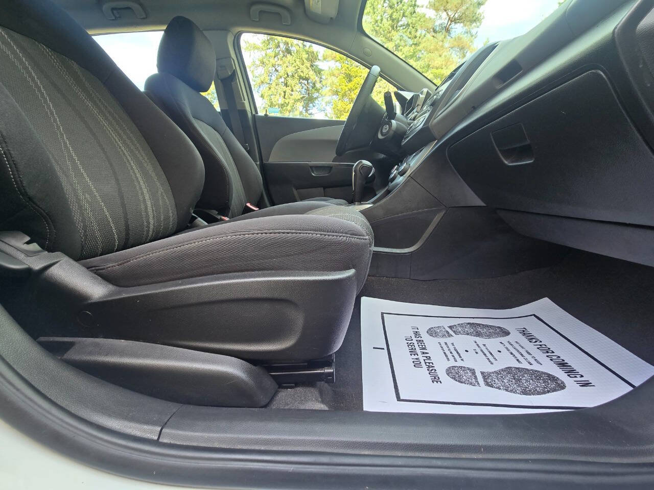 Used 2015 Chevrolet Sonic LT image 26