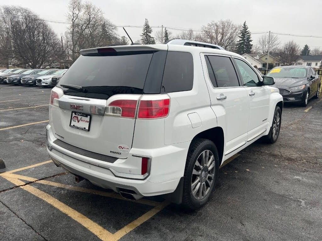 Used 2016 GMC Terrain Denali image 5