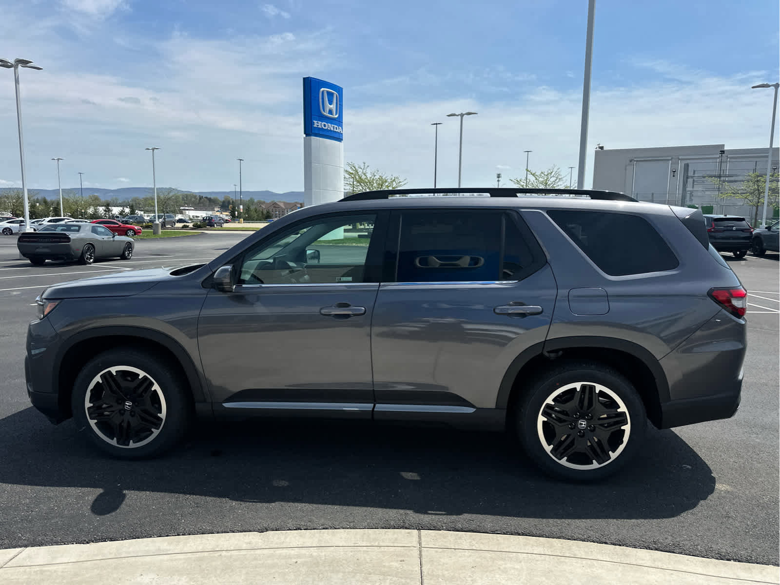 New 2026 Honda Pilot image 5