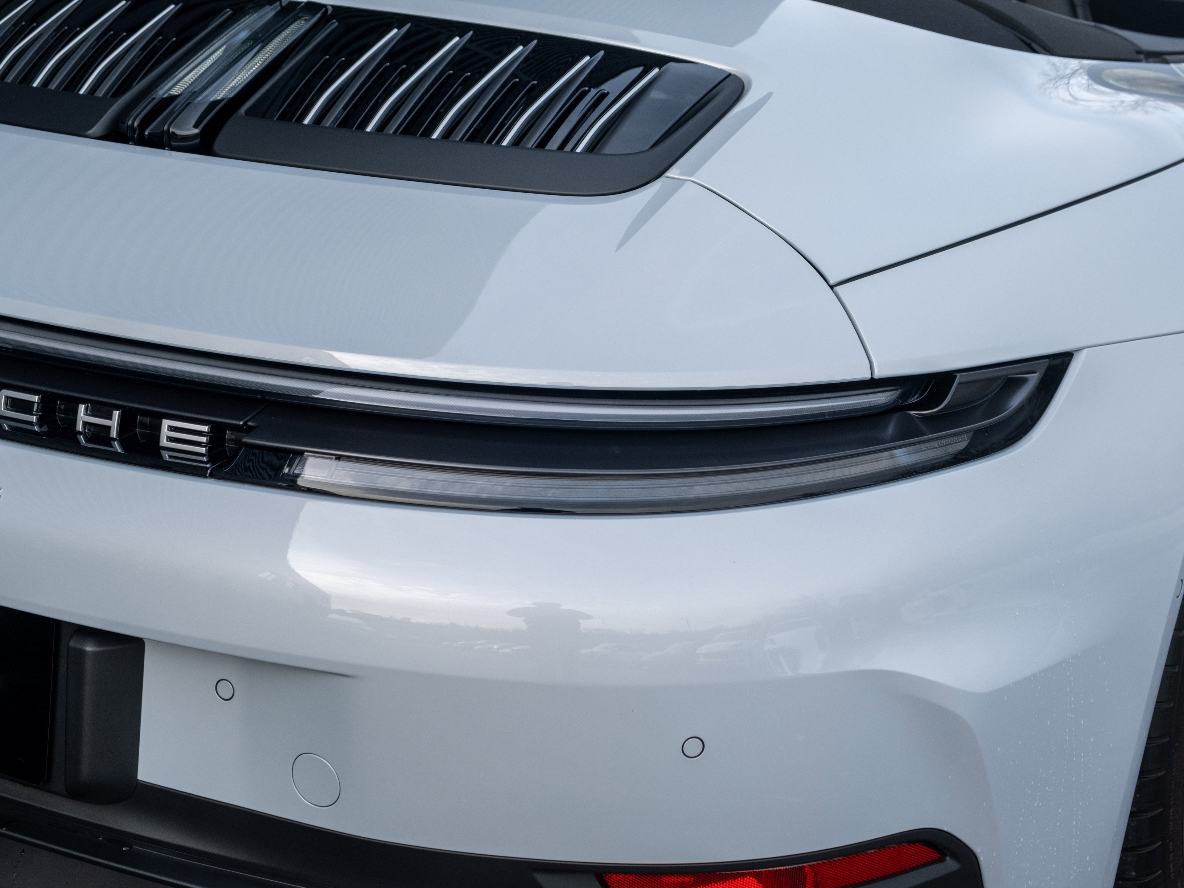 Certified 2025 Porsche 911 Carrera image 42