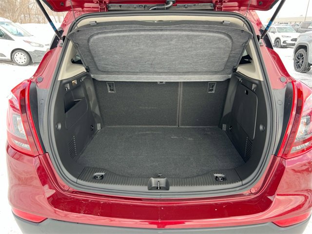 Used 2022 Buick Encore Preferred w/ Safety Package image 24