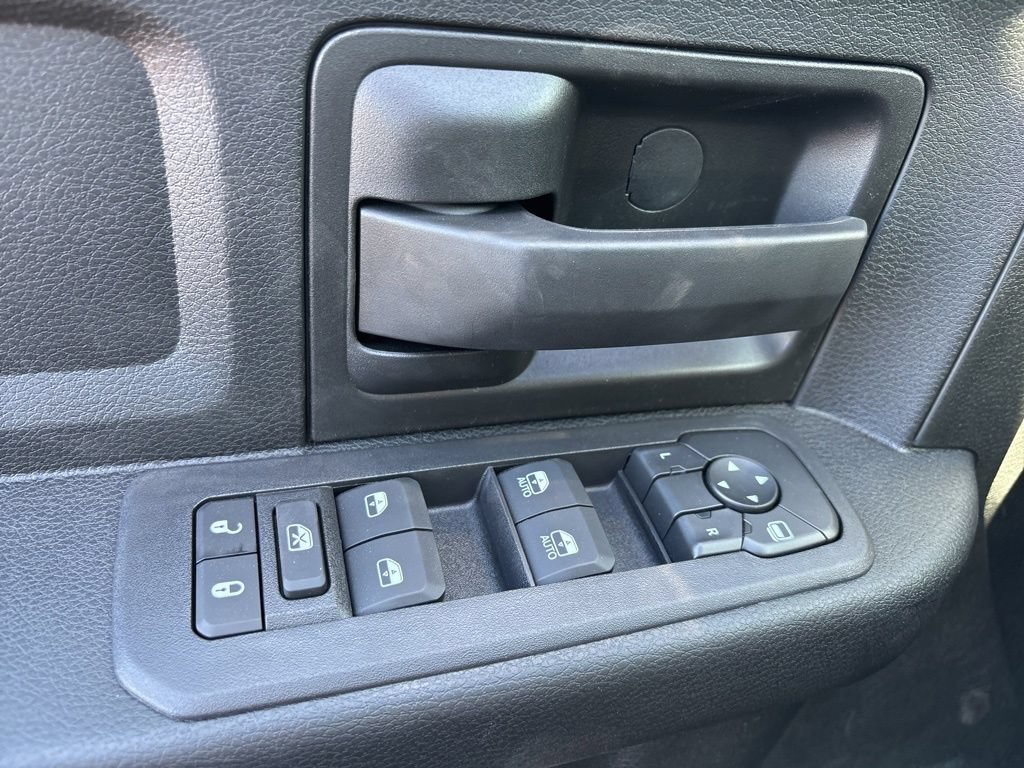 New 2026 RAM 3500 Tradesman AWD/4WD image 23