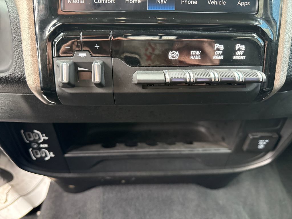 Used 2024 RAM 2500 Laramie image 23
