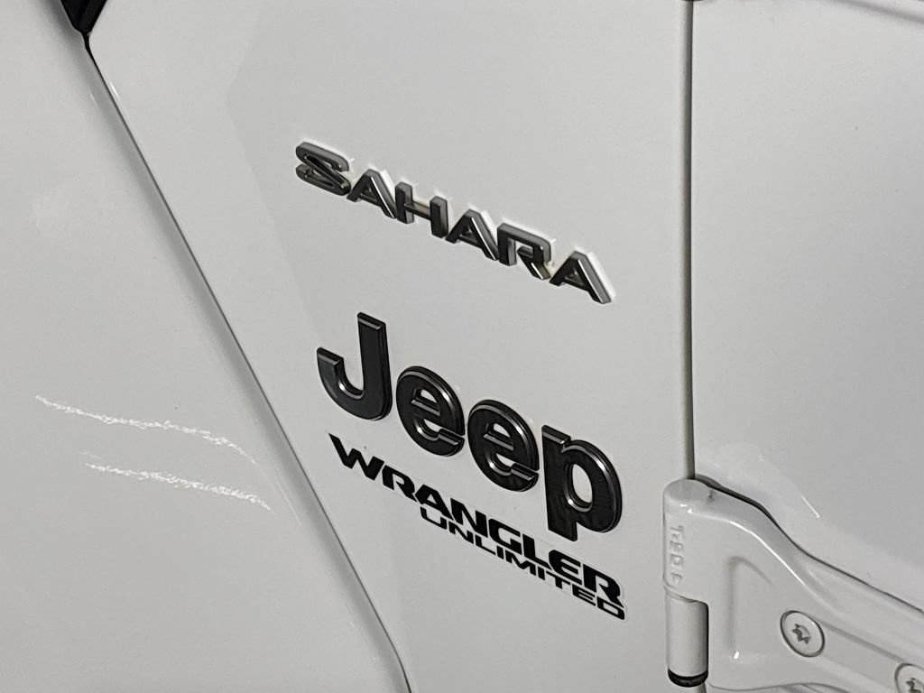 Used 2021 Jeep Wrangler Unlimited Sahara AWD/4WD image 23