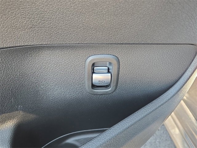 Used 2024 Mercedes-Benz C 300 4MATIC Sedan image 23