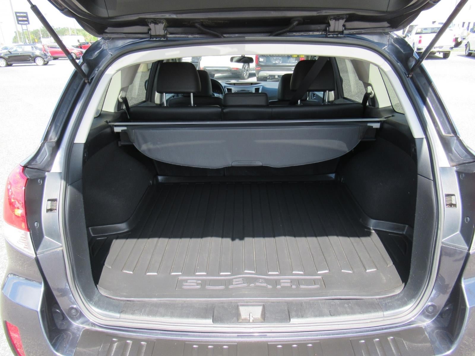 Used 2011 Subaru Outback 2.5i Limited AWD/4WD image 31