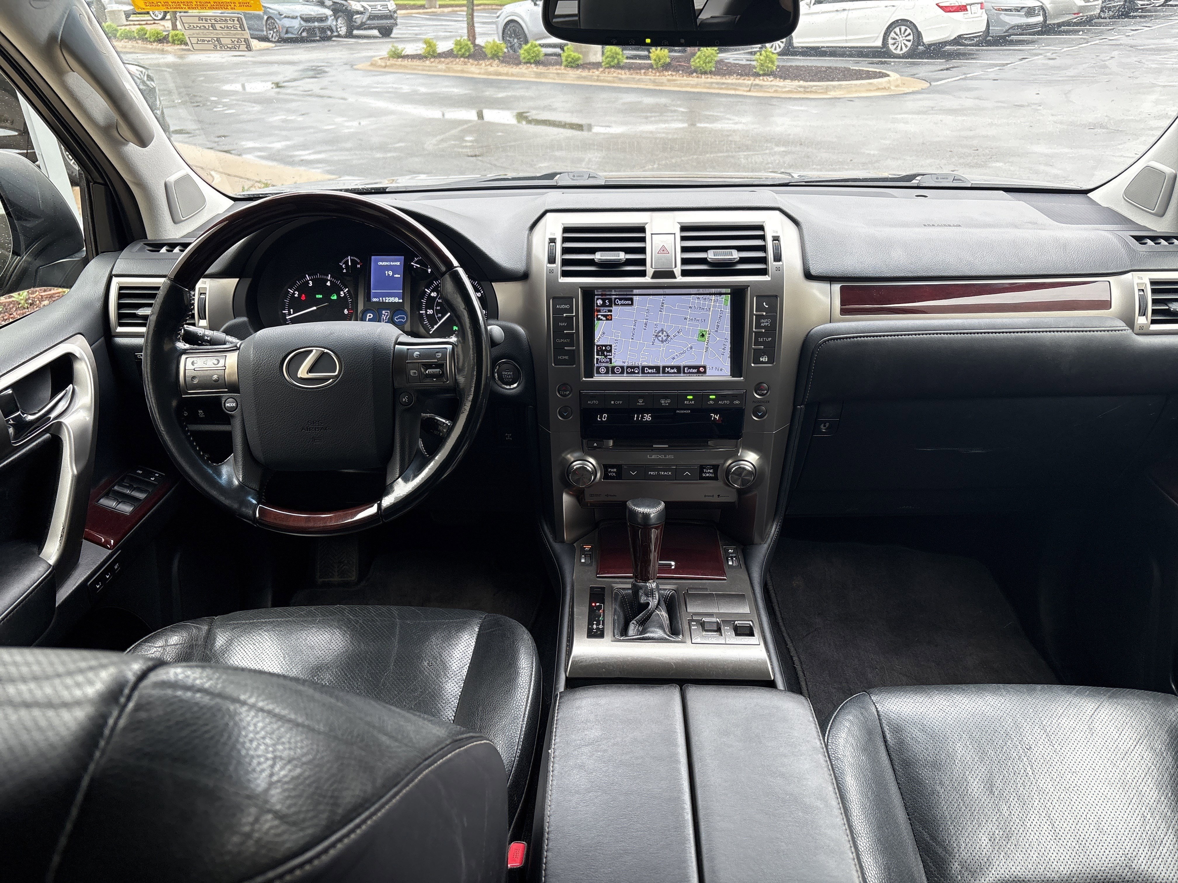 Used 2016 Lexus GX 460 w/ Premium Package AWD/4WD image 34