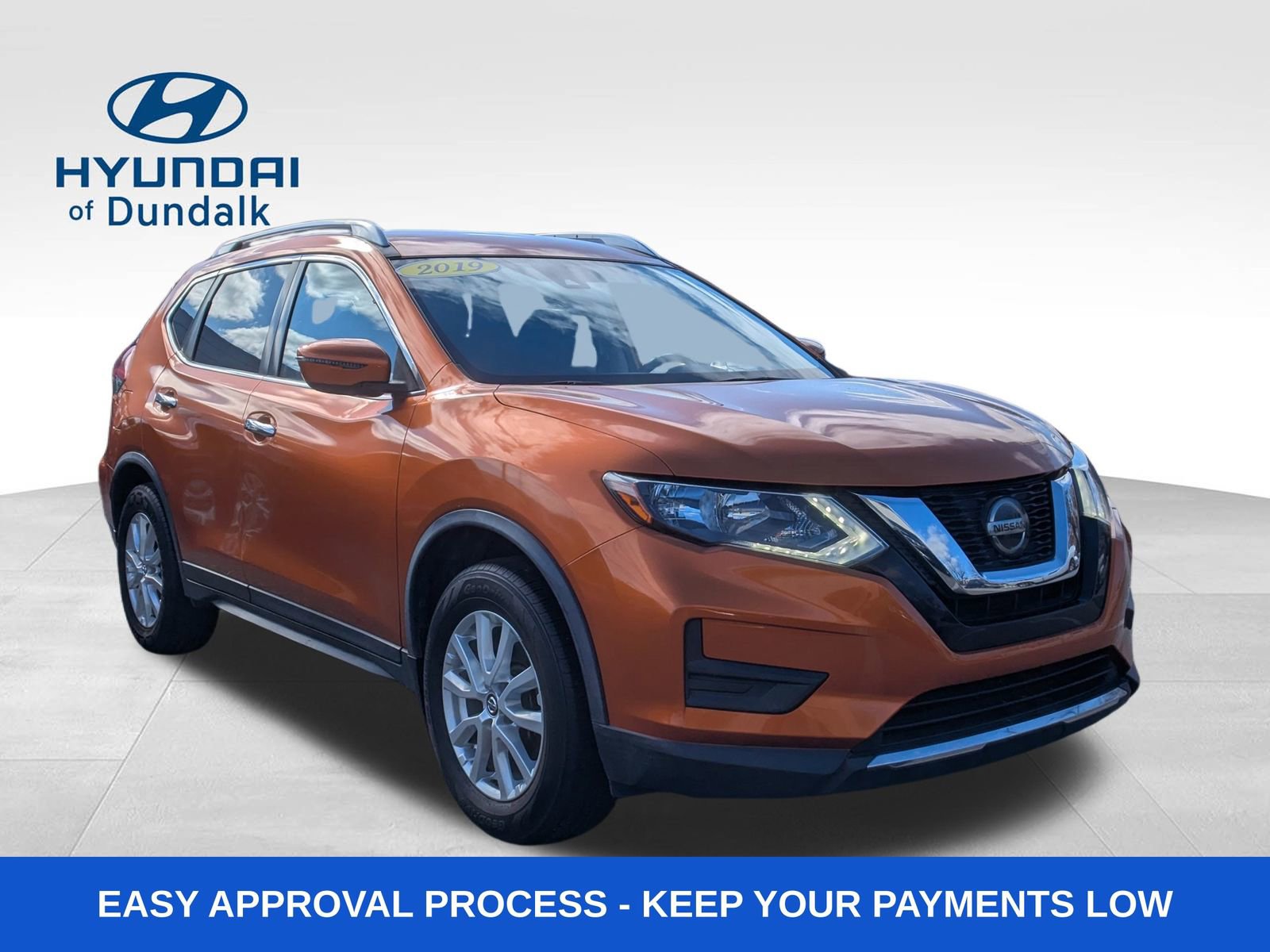 Used 2019 Nissan Rogue SV image 11