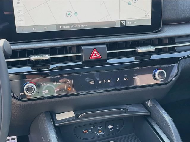 New 2027 Kia Sportage X-Line Prestige AWD/4WD image 16