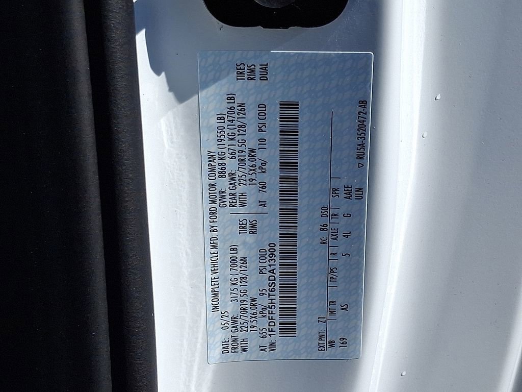 New 2025 Ford F550 XL image 15