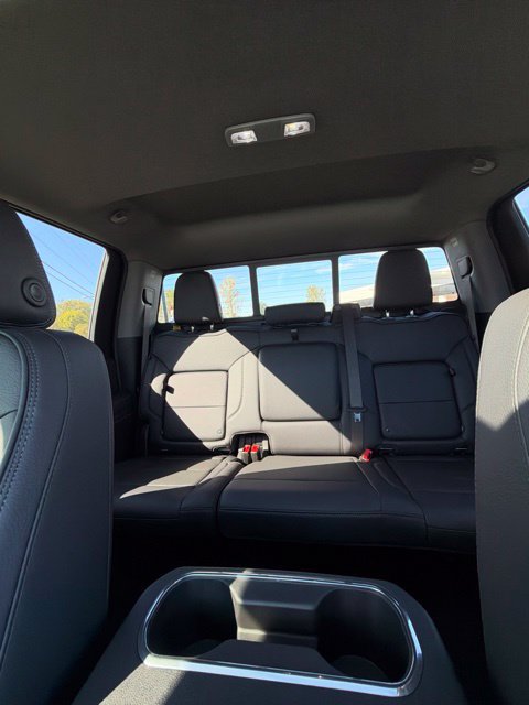 Used 2025 GMC Sierra 2500 Denali w/ Denali Reserve Package AWD/4WD image 21