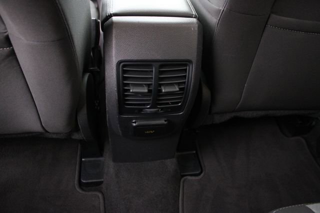 Used 2017 Ford Escape SE w/ Equipment Group 201A image 24