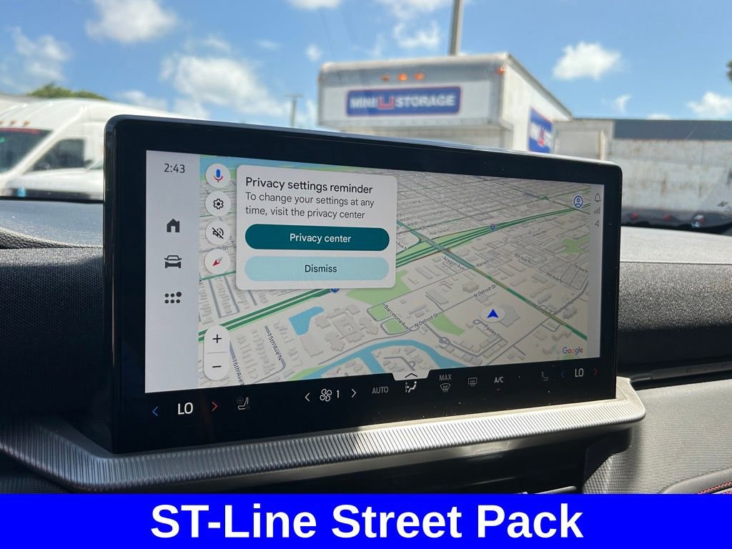 Used 2025 Ford Explorer ST-Line w/ Premium Package image 15