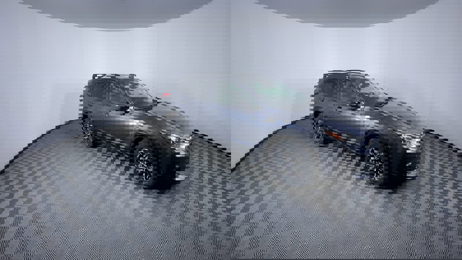 Used 2025 Subaru Crosstrek 2.5i Premium image 2