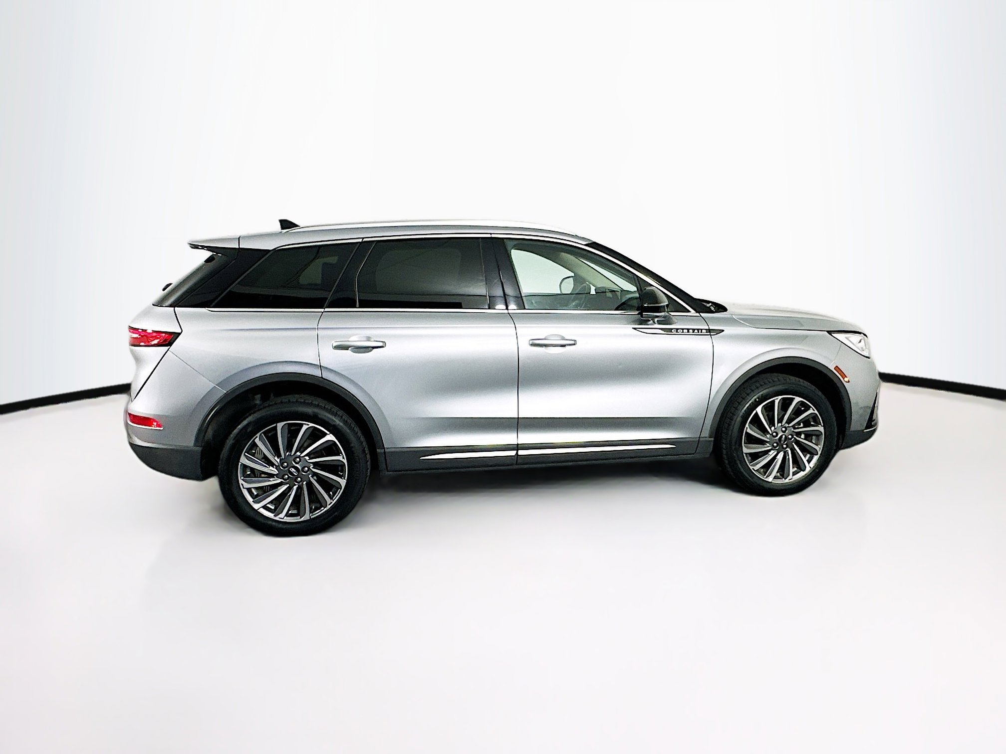 Used 2024 Lincoln Corsair Reserve w/ Equipment Group 201A image 10